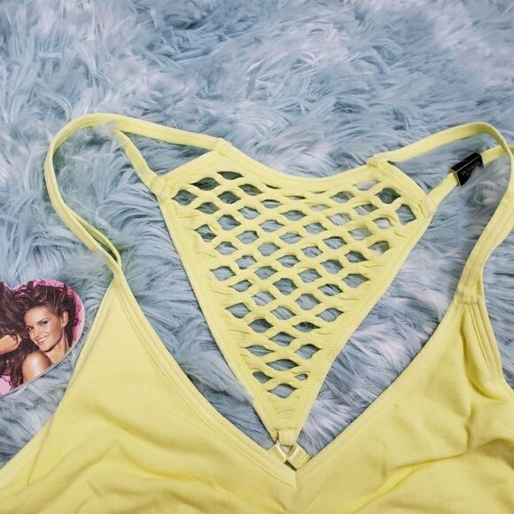 VS Fisnet Racerback Seamless Bralette Top Small - Picture 3 of 5